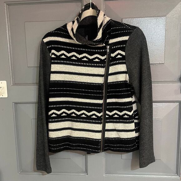 Anthropologie Dolan BlackLetter Aztec Print Asymmetrical Zipper Sweater - Picture 1 of 7